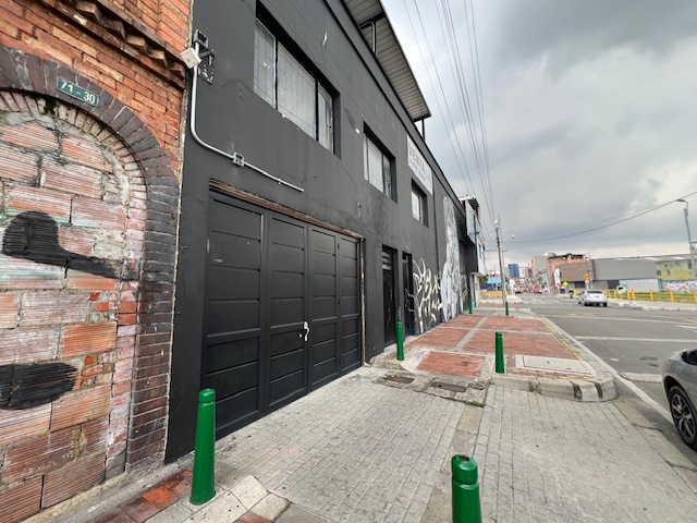 Bodega en venta B/12 de Octubre en Bogotá