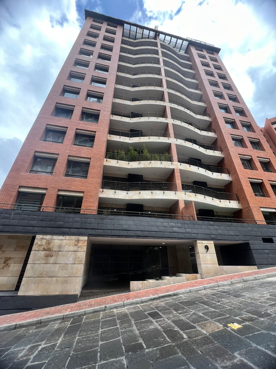 Rento apartamento en Reserva de la Sierra en Bogotá